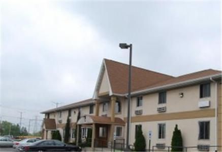 Executive Inn And Suites Waukegan Bagian luar foto